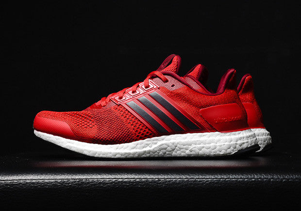 How To Lace Your Sneakers / Swap Your Shoe Laces : ADIDAS Ultra Boost ST Ray Red