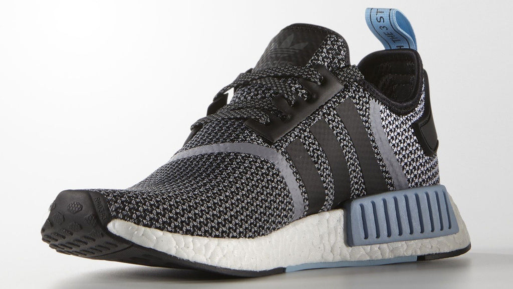 How To Lace Your Sneakers / Swap Your Shoe Laces : ADIDAS NMD R1 Clear Blue MESH