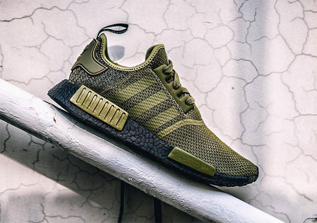 How To Lace Your Sneakers / Swap Your Shoe Laces : ADIDAS NMD R1 Olive with Black Boost