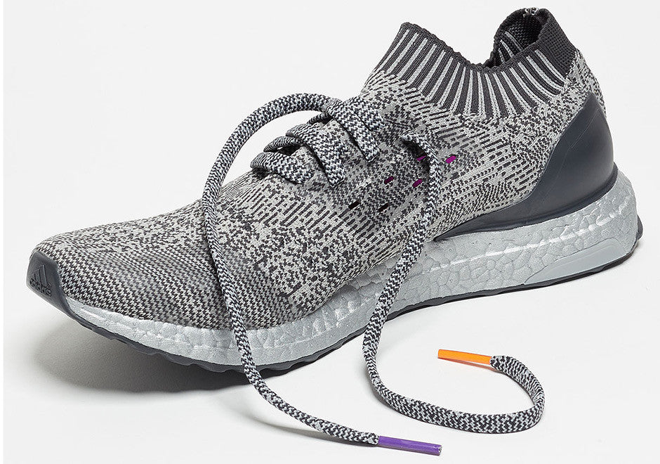 How To Lace Your Sneakers / Swap Your Shoe Laces : ADIDAS Ultra Boost Uncaged Silver Pack