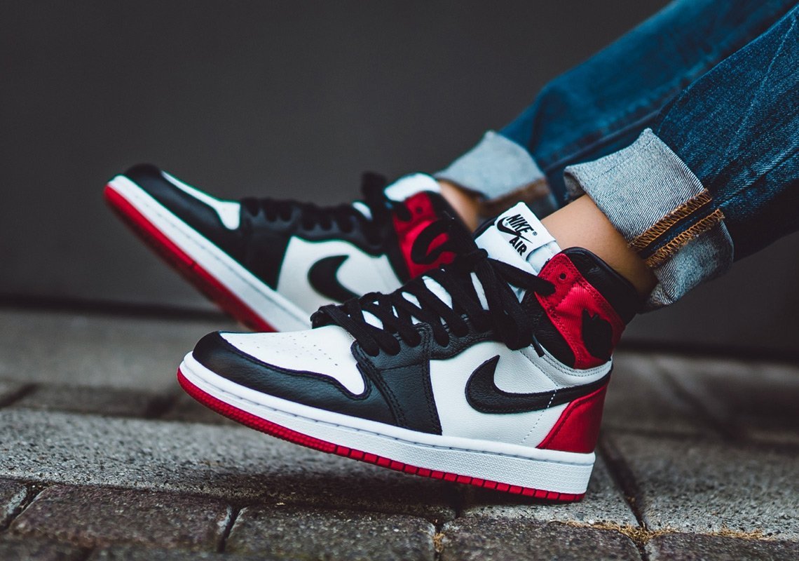 satin black toe air jordan 1