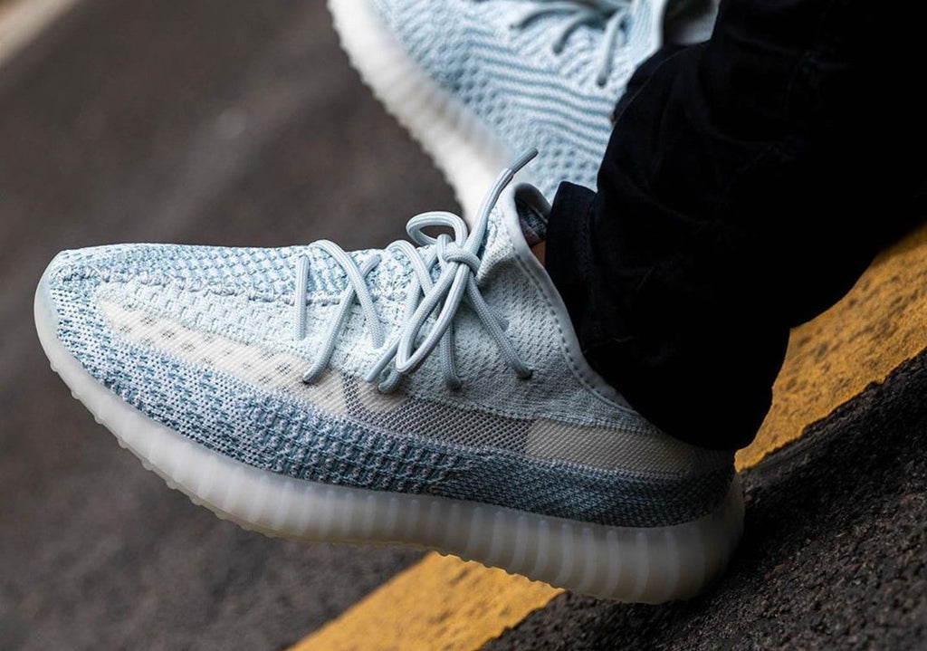Detailed first look at the Adidas Yeezy Boost 350 V2 "Cloud White"
