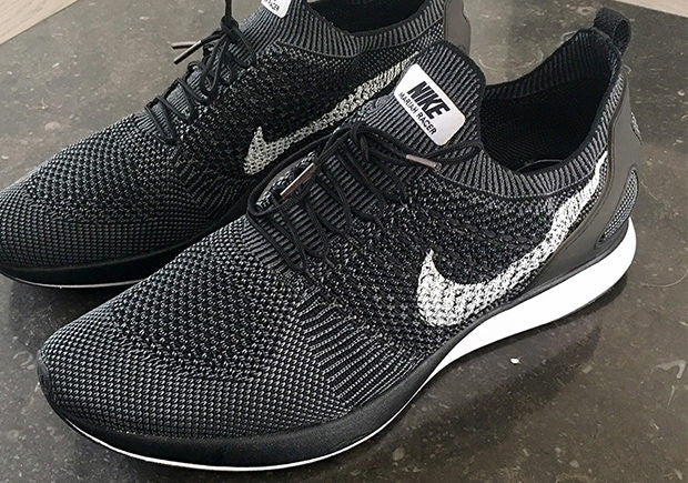 Will the NIKE Mariah Flyknit Racer save NIKE's year?