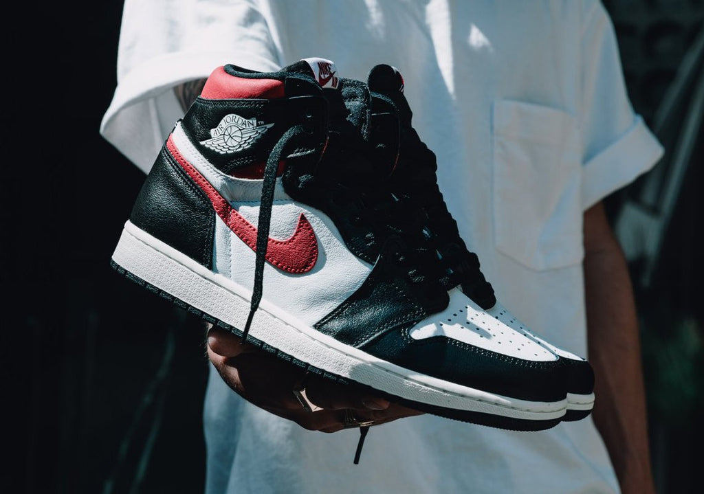 Where to buy shoe laces for Air Jordan 1 Gym Red?